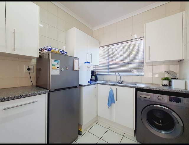 2 BEDROOM APARTMENT FOR SALE IN VORNA VALLEY